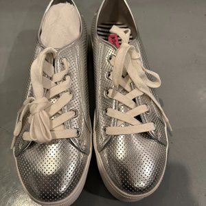 NWOT Betsey Johnson Sneakers